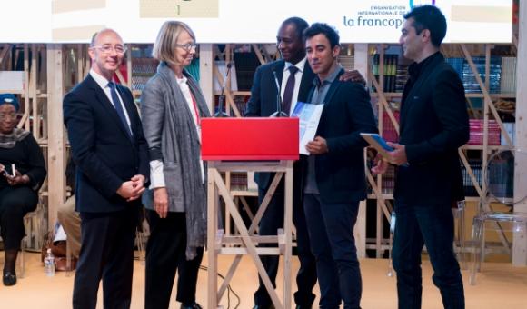 Remise du Prix des Cinq continents à Yamen Manai en présence du Ministre-Président R. Demotte, de la Ministre de la Culture française F. Nyssen et de l'Administrateur de l'OIF A. Ouane - Copyright J. Van Belle - WBI